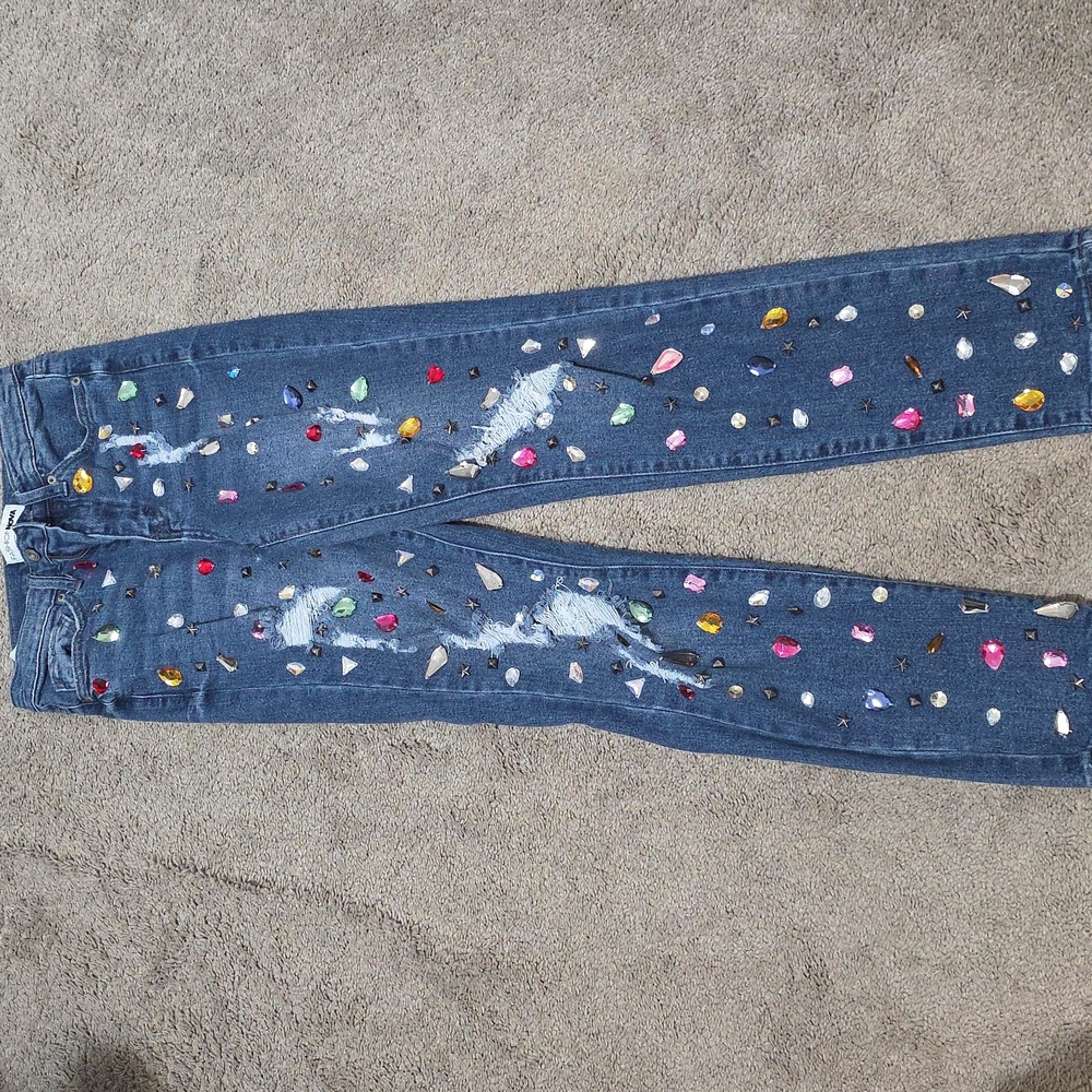 Fashion Nova Jewel Jeans